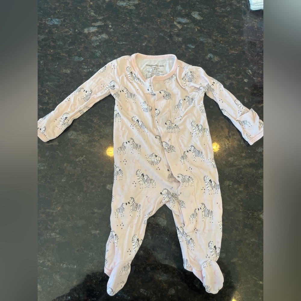 Magnetic me Used like new